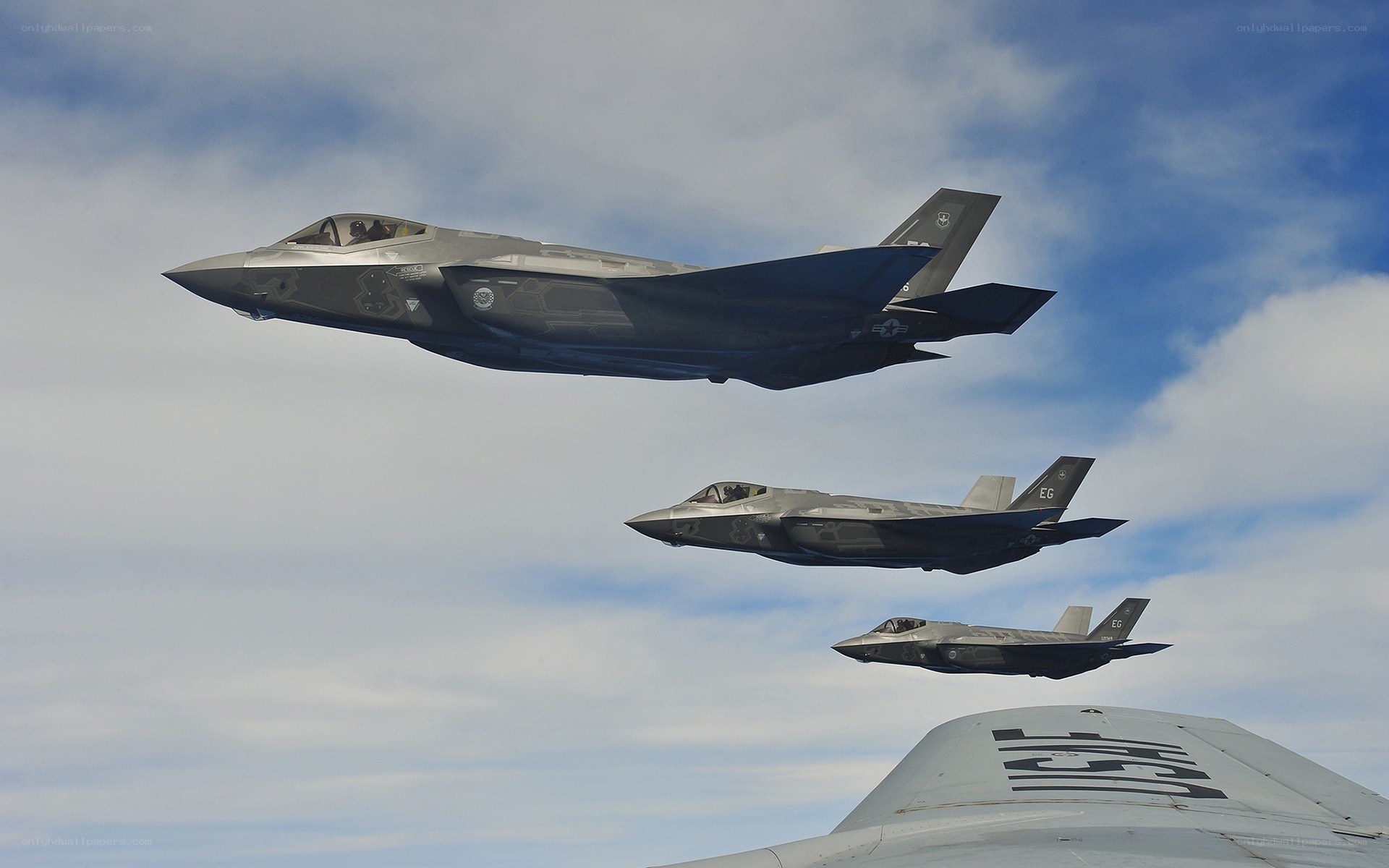 F-35 fighter jets in formation