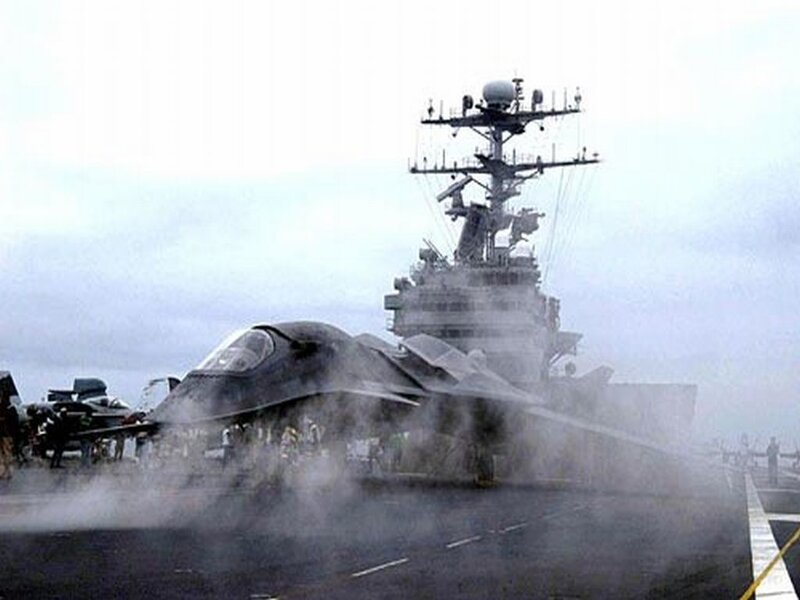 F-35 on aircraft carrier