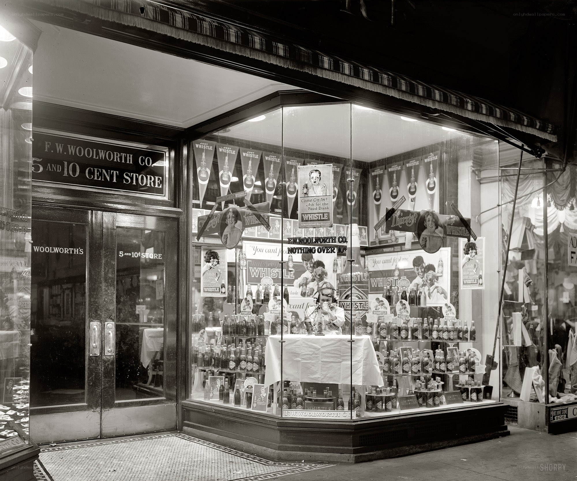 F.W. Woolworth 5 and 10 Cent Store