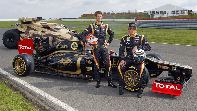 F1 drivers with Batman car