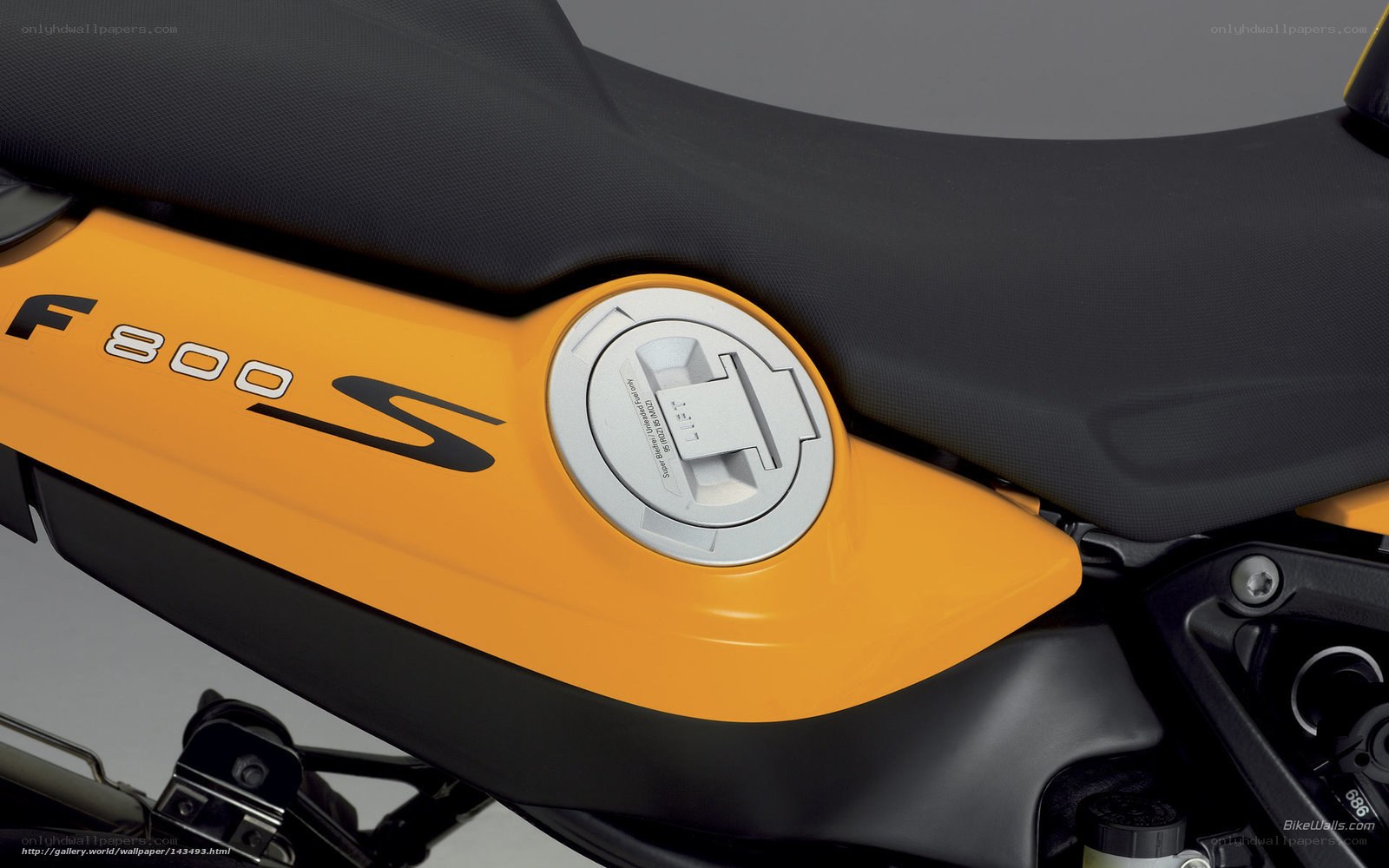 F800S motorcycle fuel cap