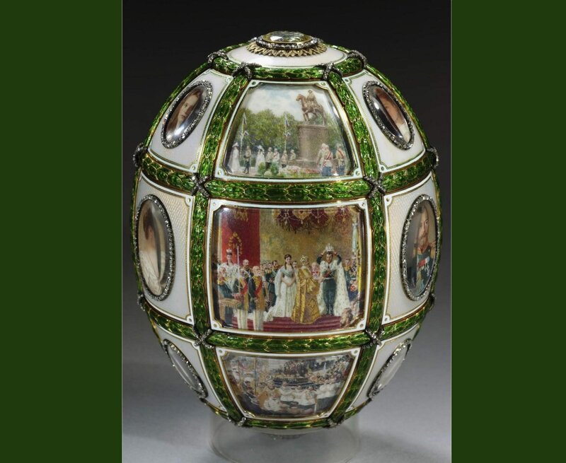 Fabergé egg with portraits