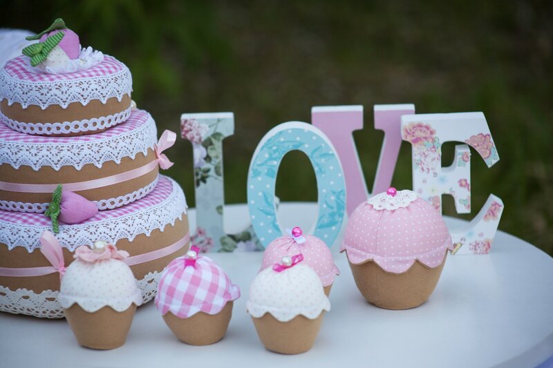 Fabric Cake and Cupcakes