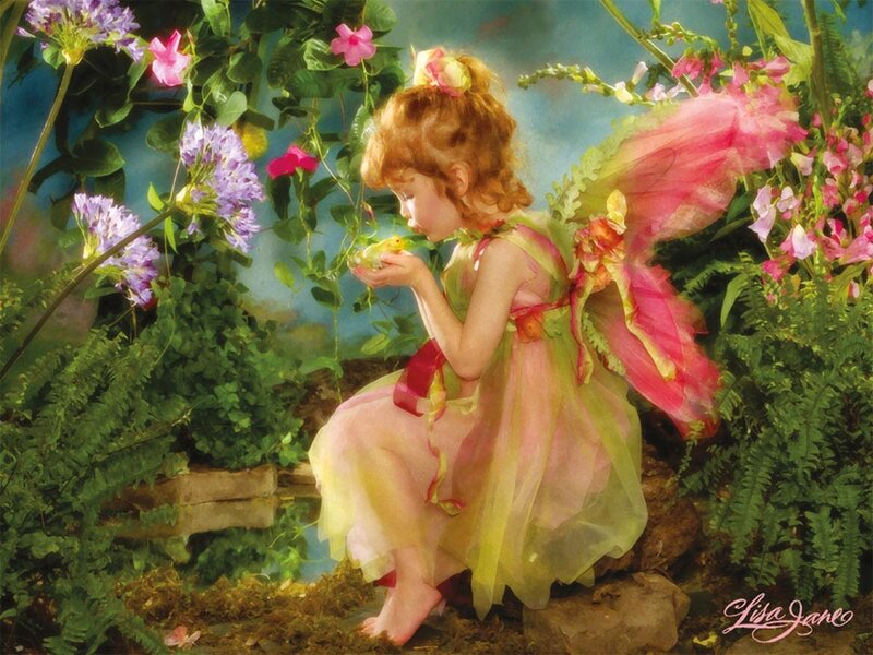 Fairy Girl with Wings — Green
