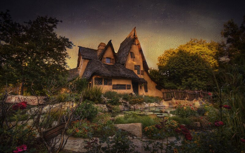 Fairy-tale House in Garden — Brown
