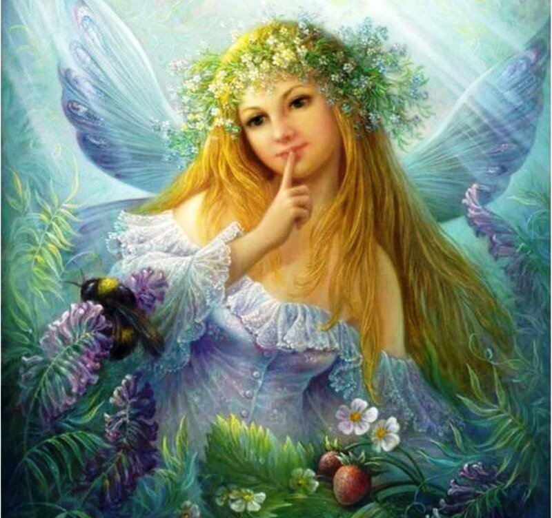 Fairy with Flower Crown — Green