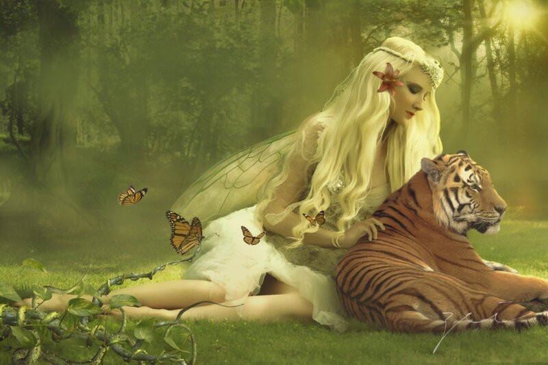 Fairy with Tiger — Green