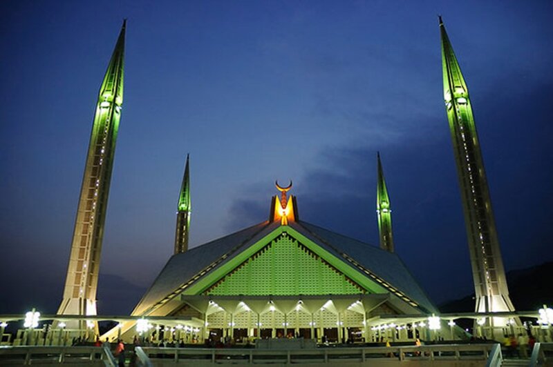 Faisal Mosque at Night — Green