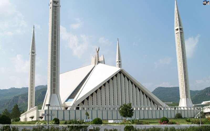 Faisal Mosque — White, Serene, Afternoon, Photograph