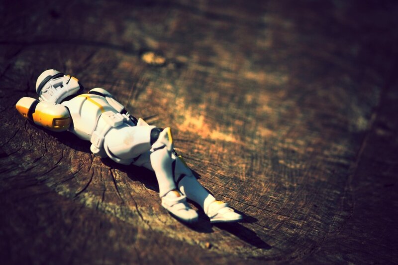 Fallen clone trooper figure