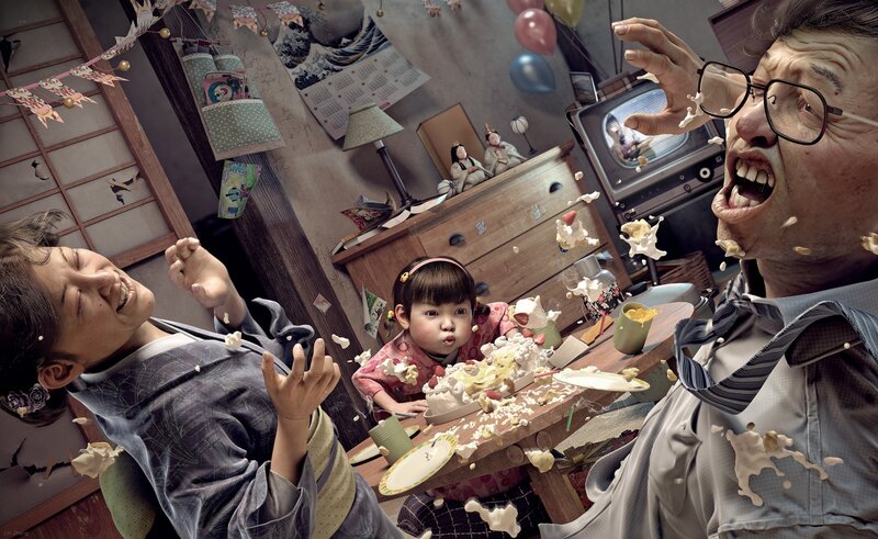 Family Eating Cake