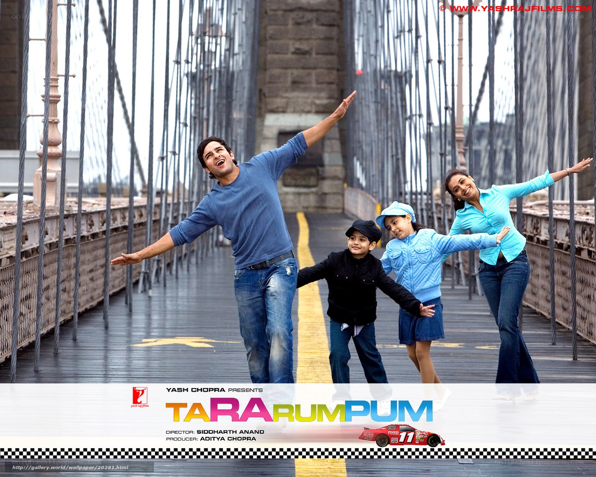 Family on a bridge in Tararum Pum