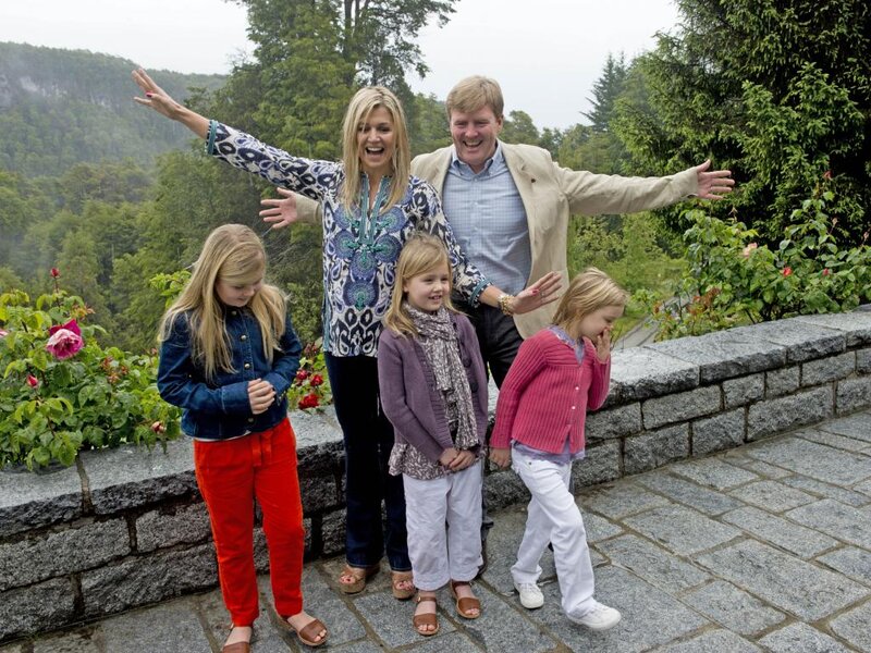 Family with Three Children — Green
