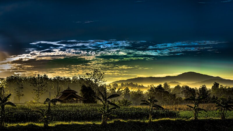 Farmhouse at Sunrise — Blue