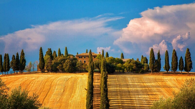 Farmhouse on a Hill — Blue
