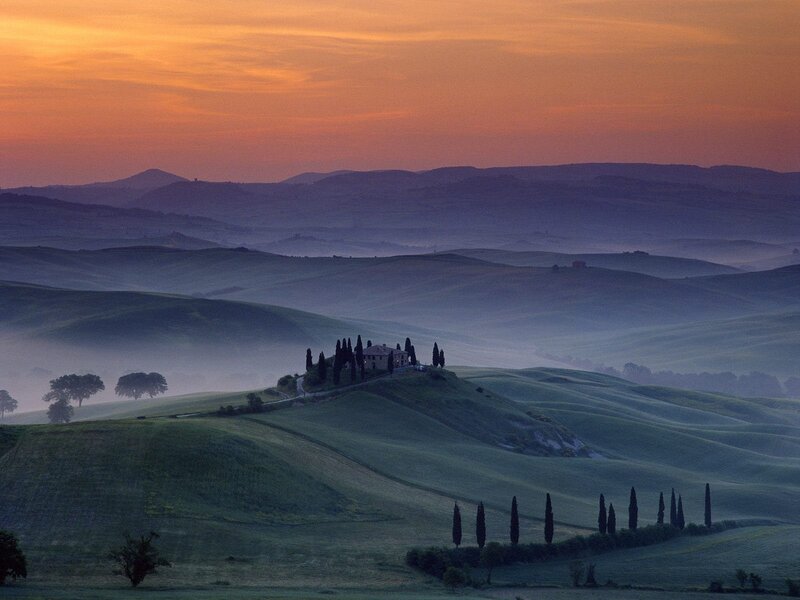 Farmhouse on Hilltop — Serene