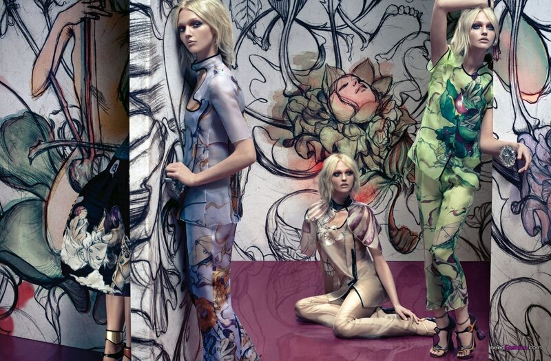 Fashion models in floral outfits