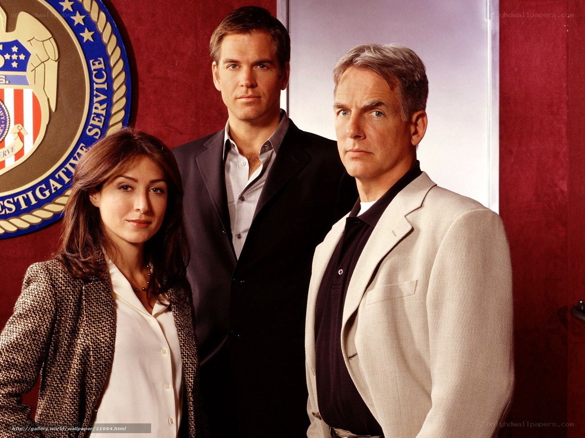 FBI agents in formal wear