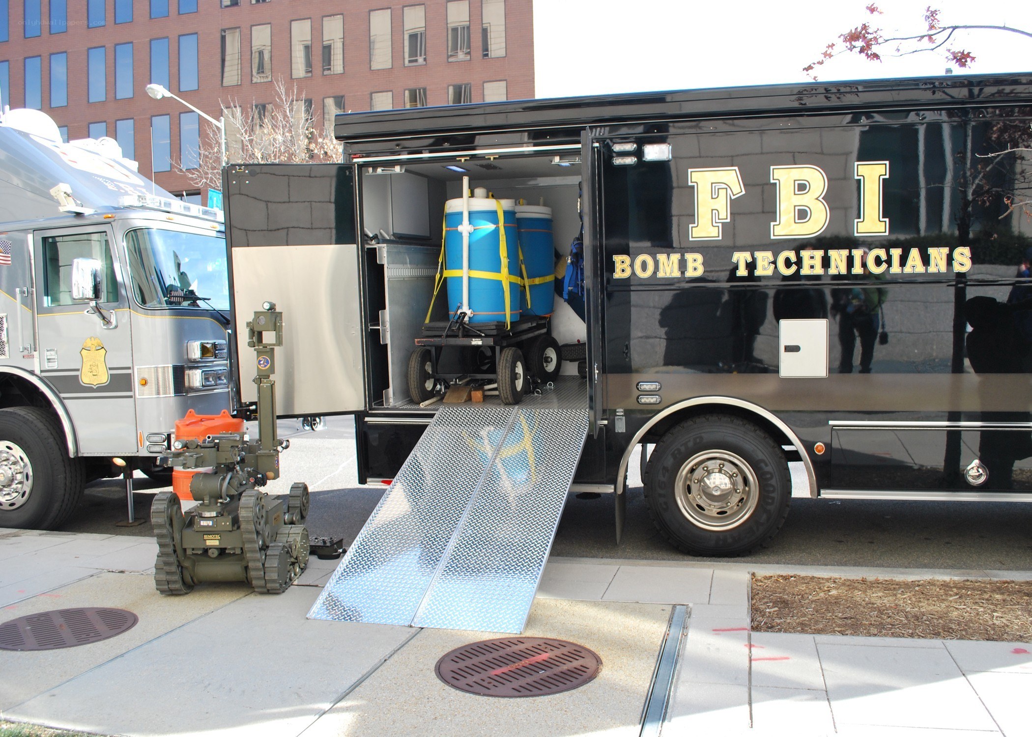 FBI bomb technician vehicle