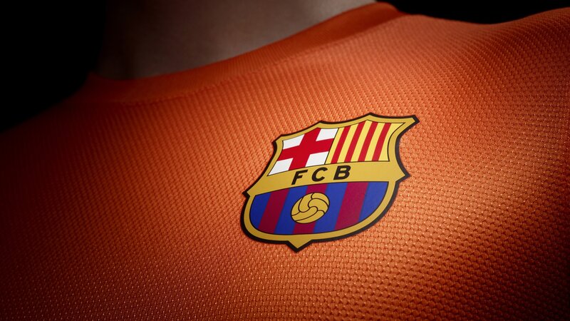 FCB Crest on Jersey — Orange