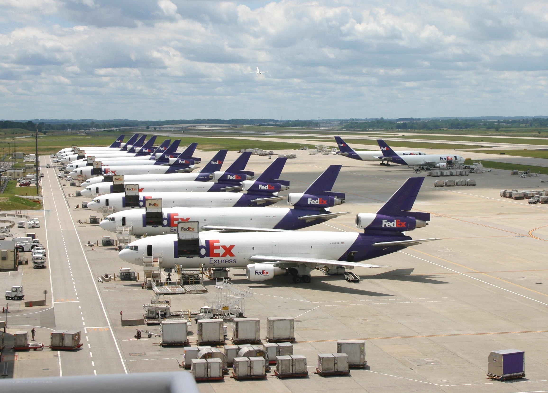 FedEx cargo planes at airport