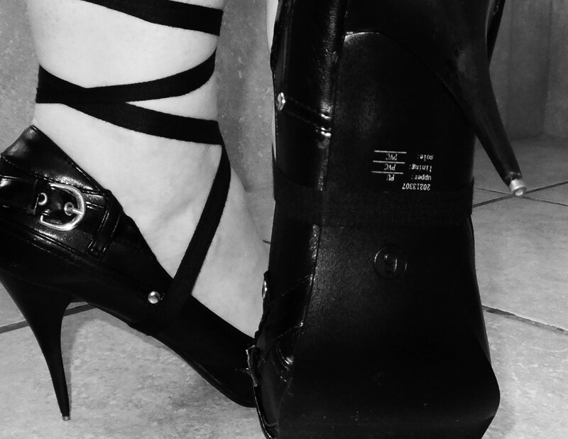 Feet in Black High Heels — Dramatic