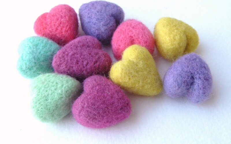 Felt Hearts on White — Pink