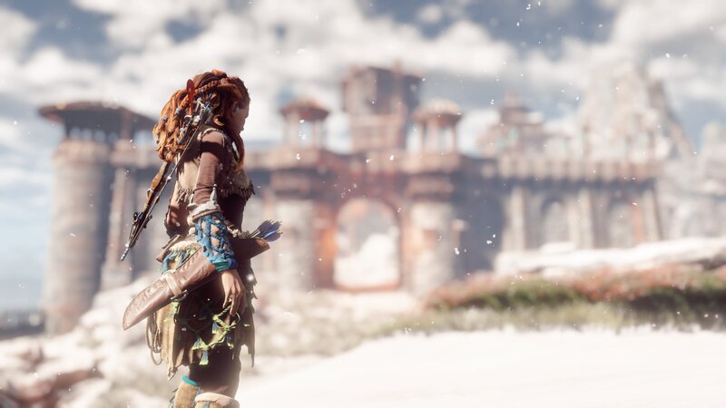 Female Archer in Snow — White