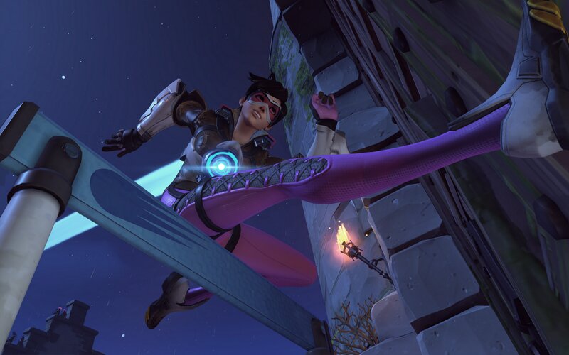 Female Character Climbing — Purple