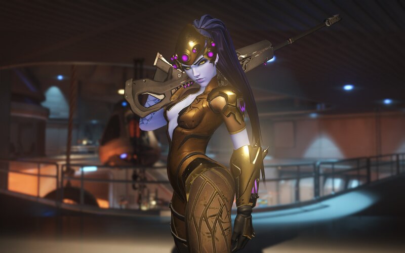 Female Character with Rifle — Gold, Dramatic