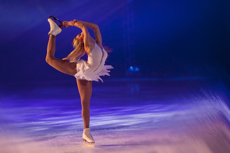 Female Figure Skater — Blue, Dramatic