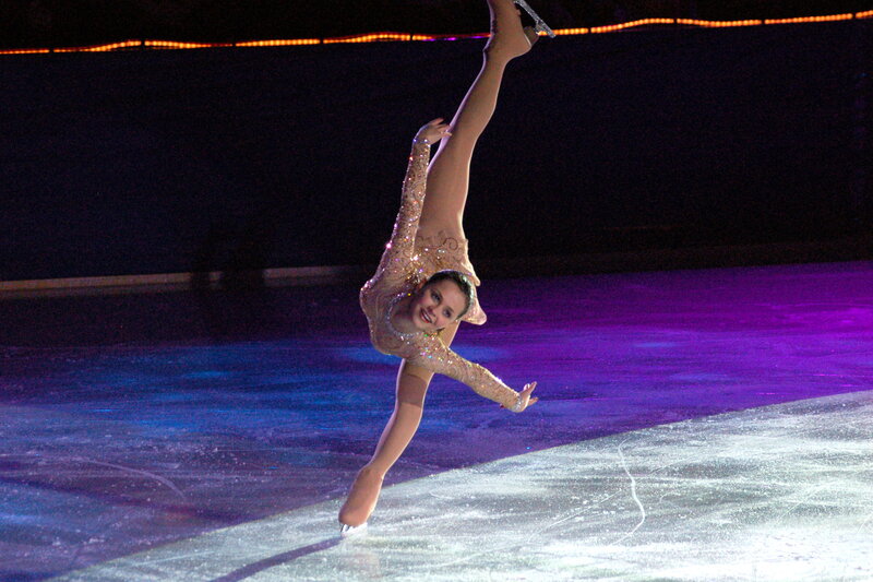 Female Figure Skater — Purple, Dramatic