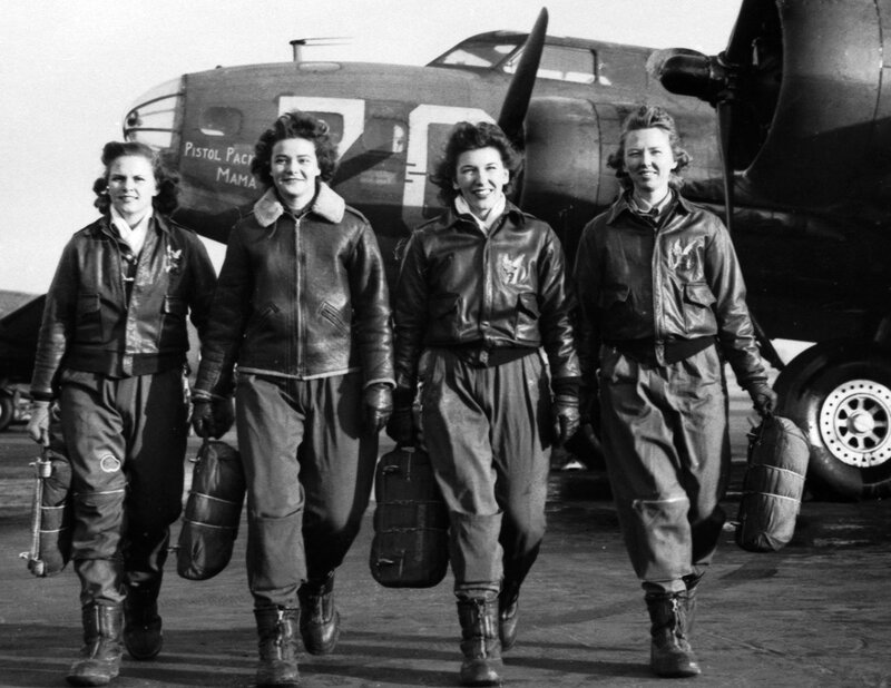 Female pilots with bomber aircraft
