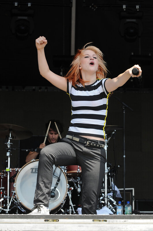 Female Singer on Stage — Black, Energetic