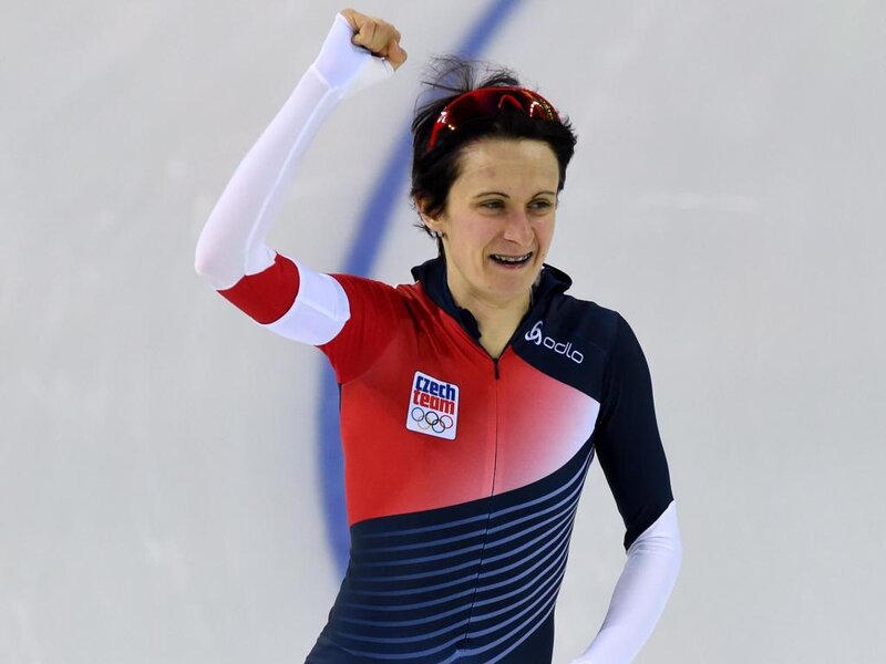 Female Speed Skater — Red