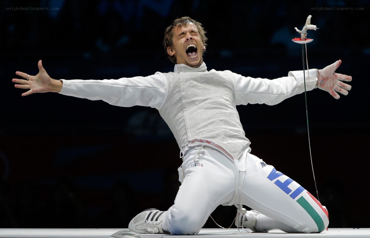 Fencer celebrates victory
