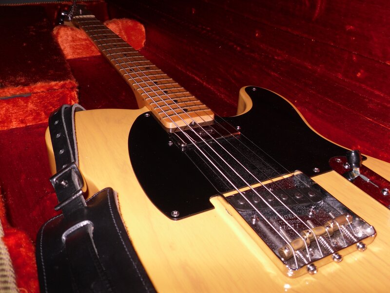Fender Telecaster in case