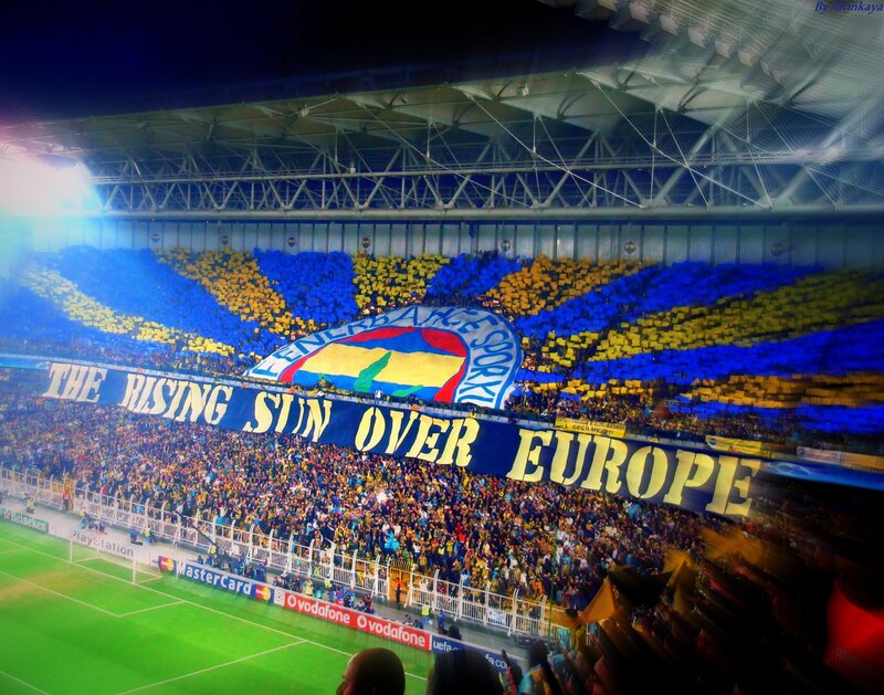 Fenerbahçe fans in stadium