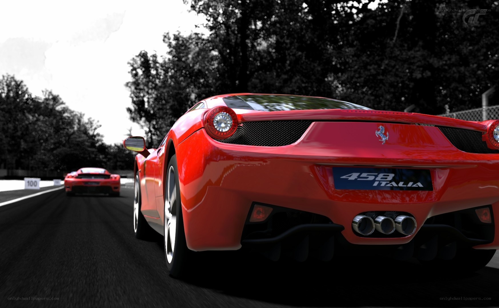 Ferrari 458 Italia on track