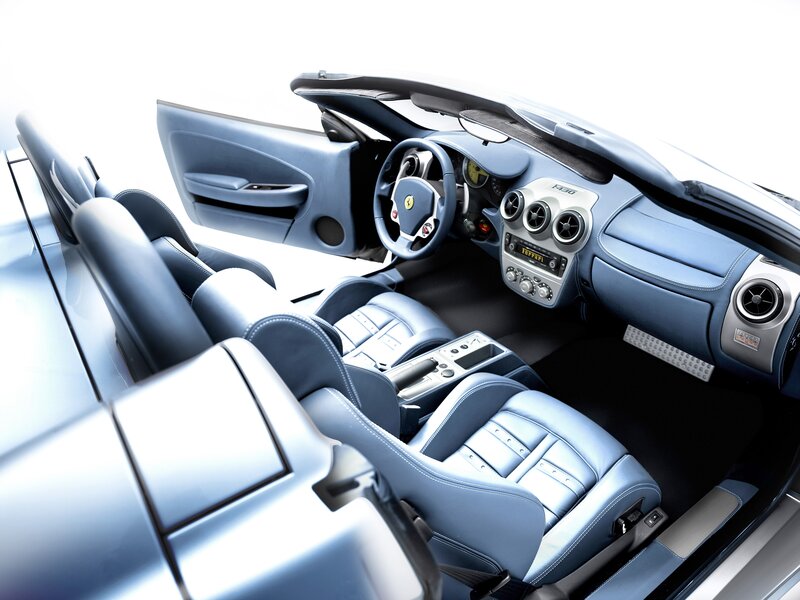 Ferrari 575M interior