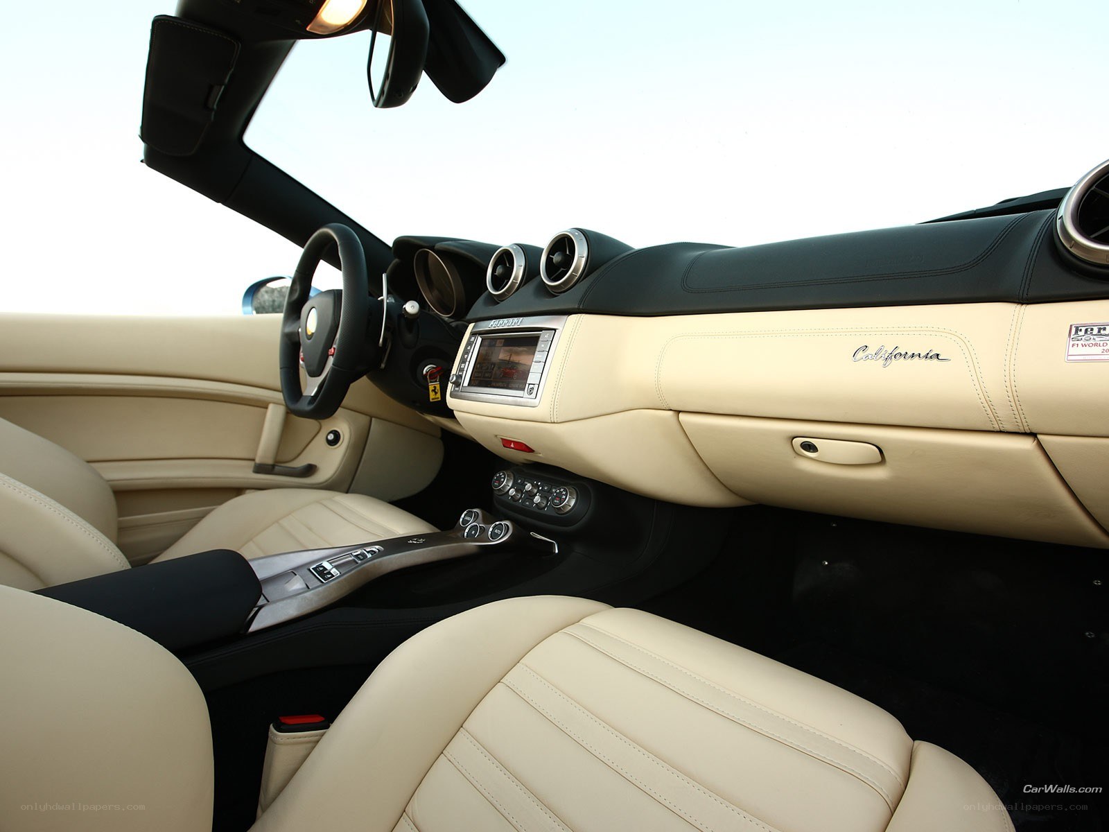 Ferrari California interior