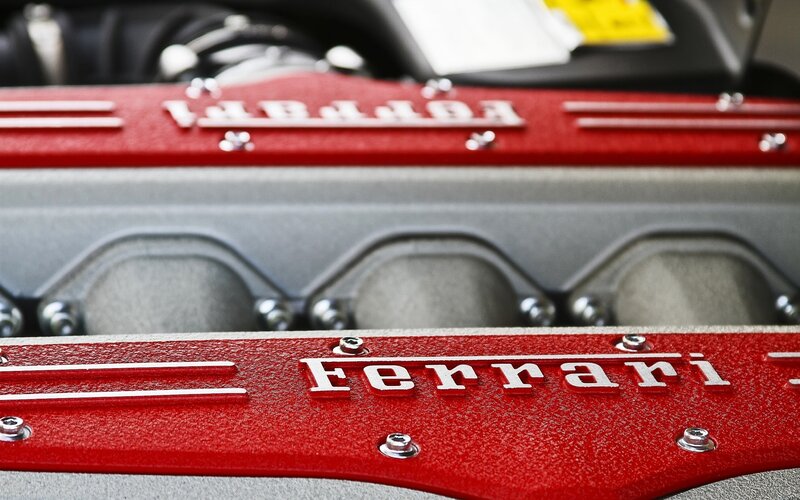 Ferrari Engine Cover — Red, Mechanical