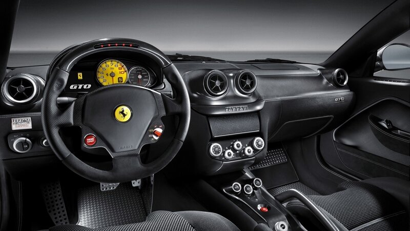 Ferrari GTO interior