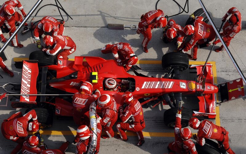 Ferrari Pit Crew — Red, Active