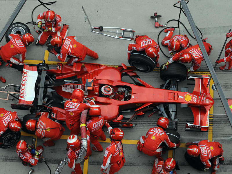 Ferrari Pit Crew — Red, Dynamic
