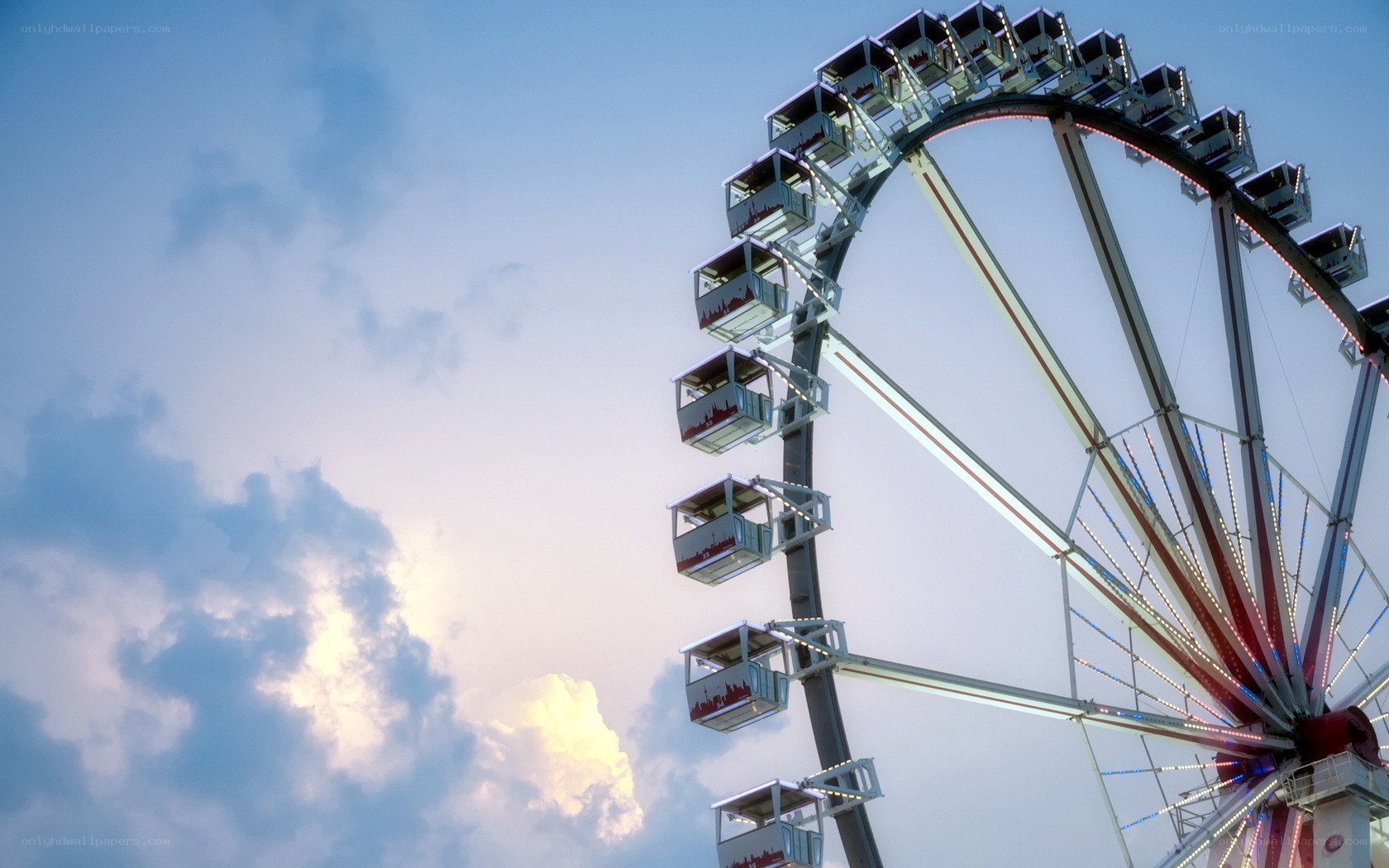 Ferris wheel at dusk