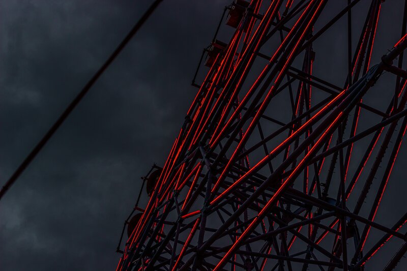 Ferris Wheel at Dusk — Red