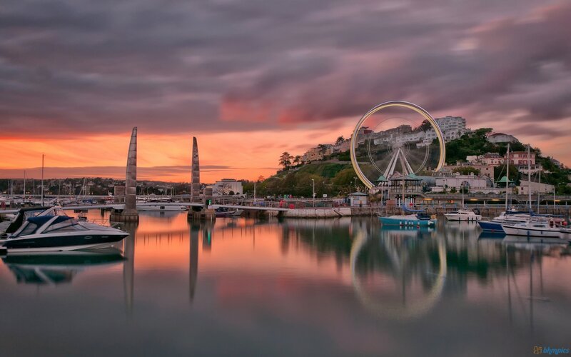 Ferris Wheel at Harbor — Orange, Serene