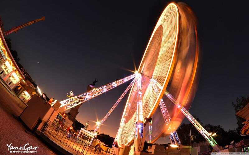 Ferris wheel at night