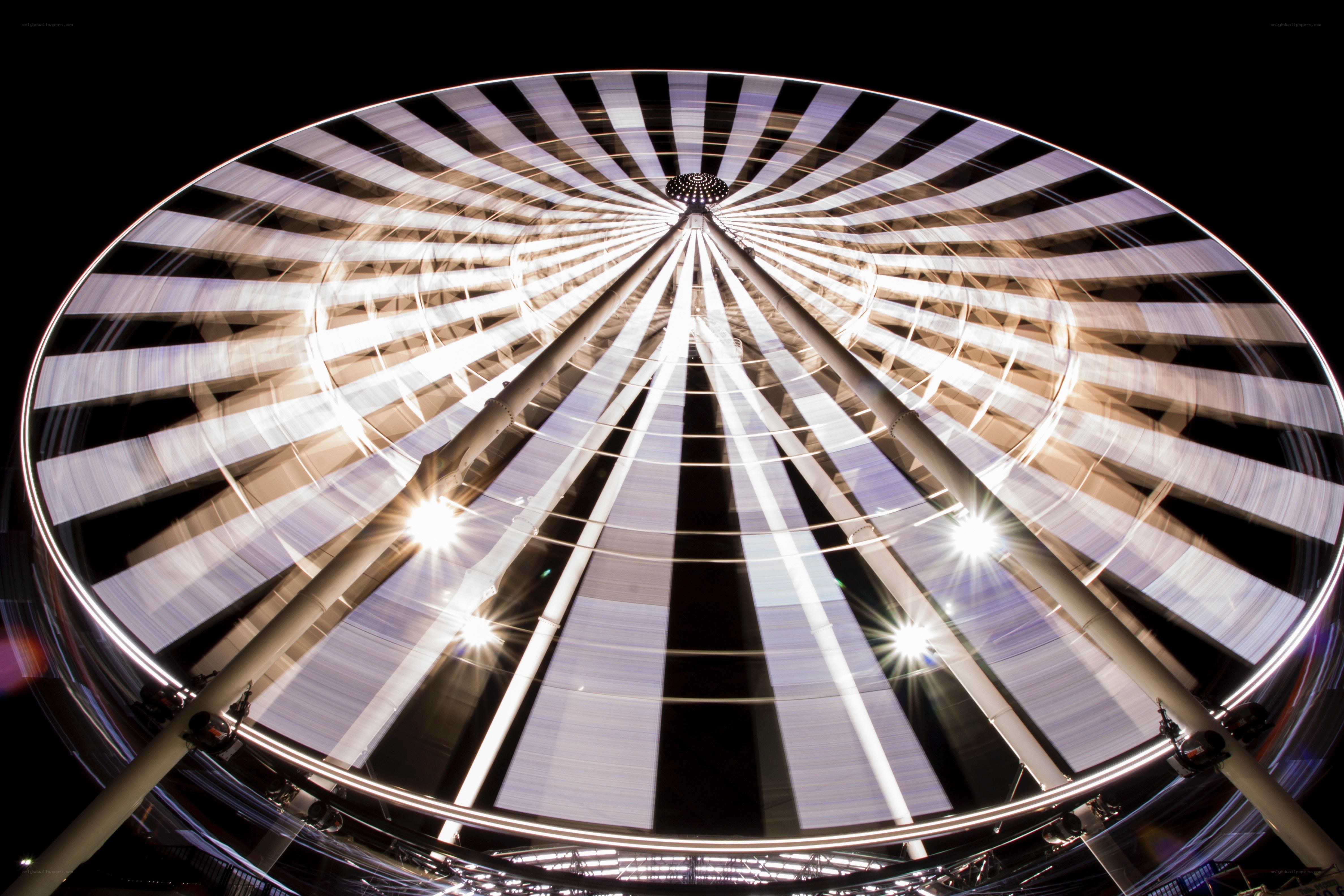Ferris wheel at night